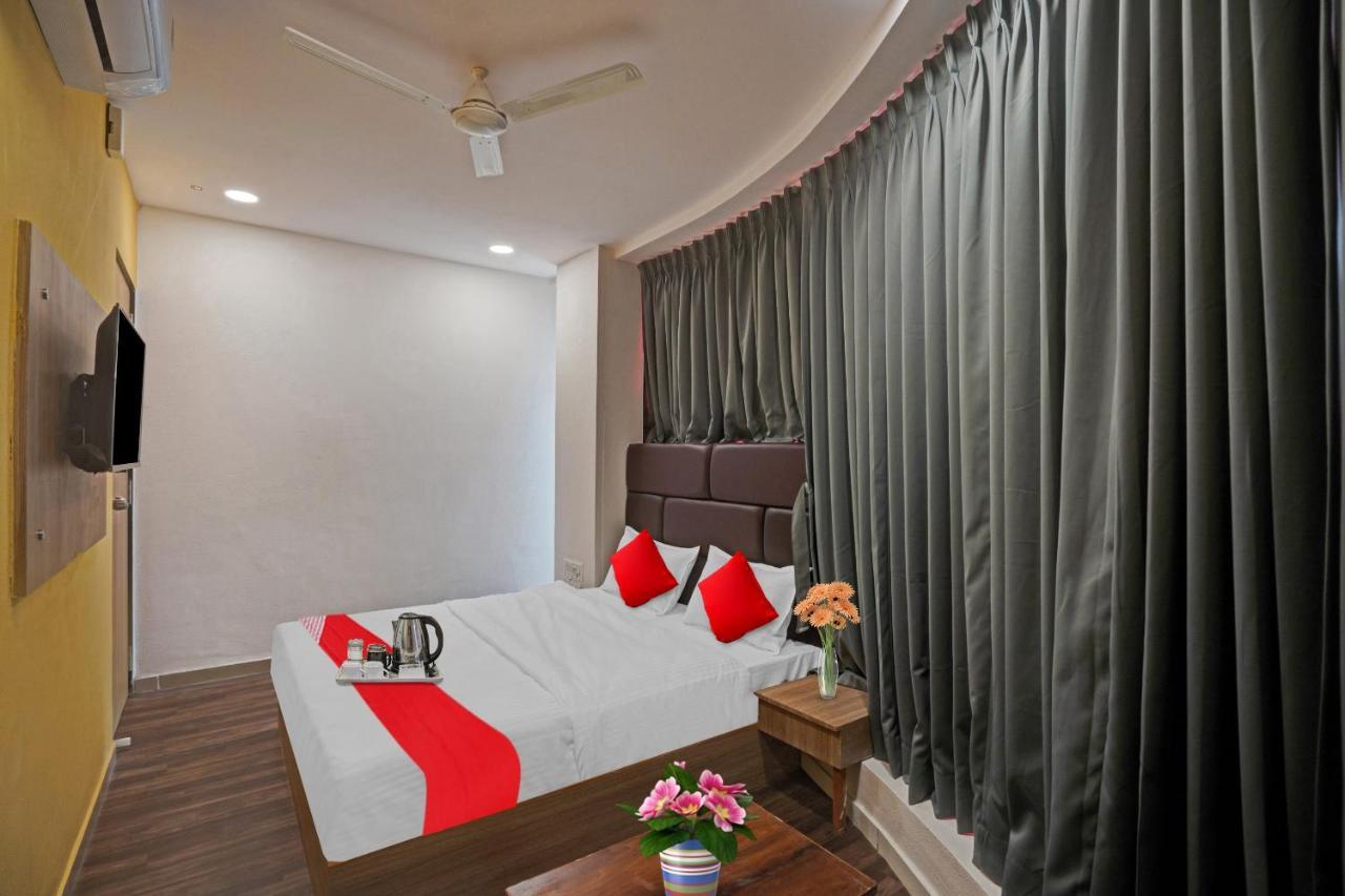 Hotel O Infinity سورات المظهر الخارجي الصورة