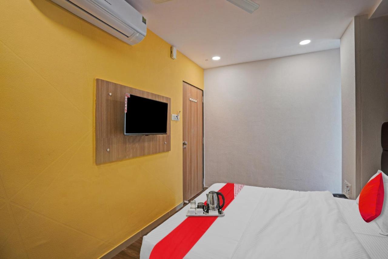 Hotel O Infinity سورات المظهر الخارجي الصورة