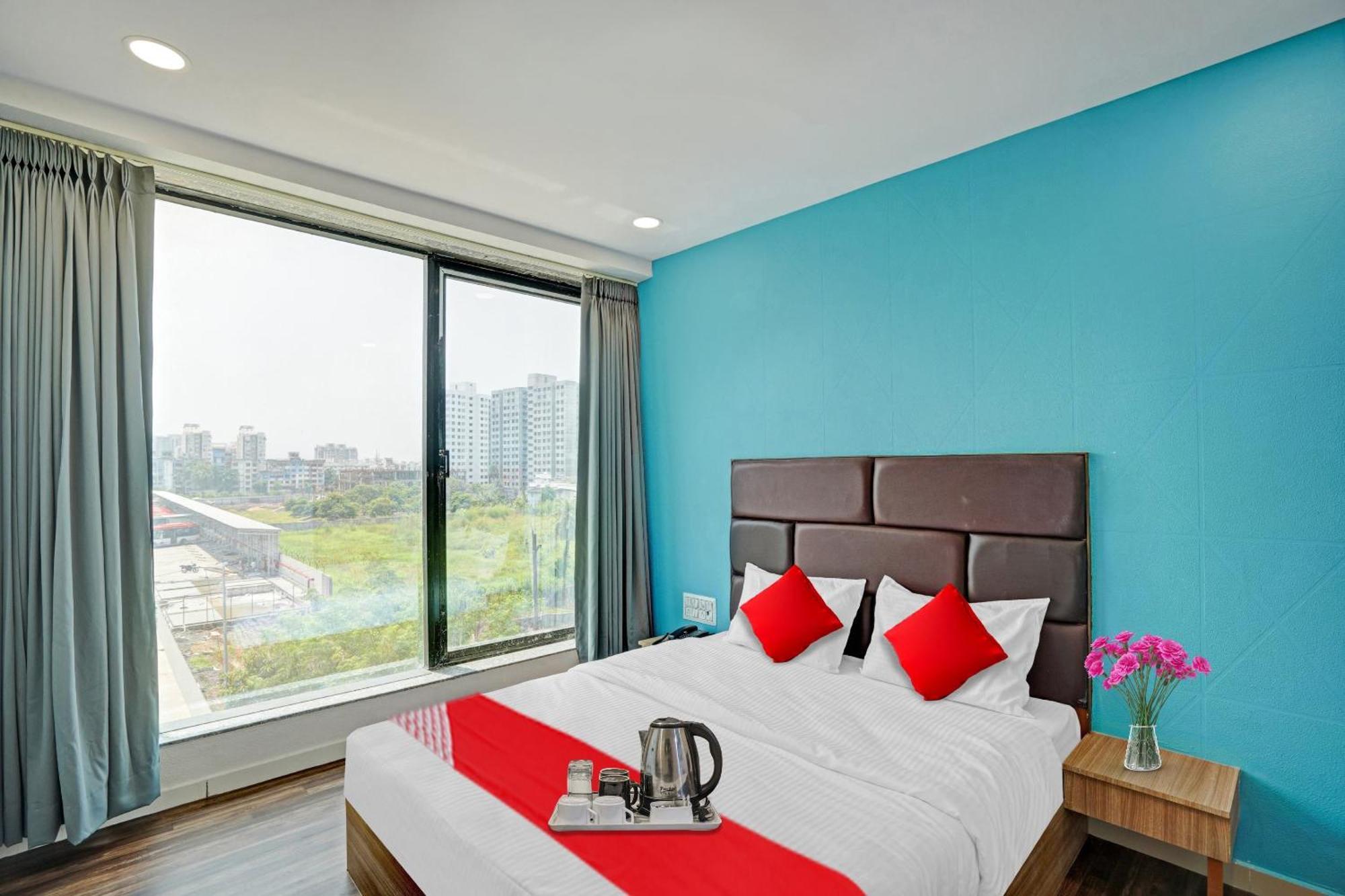 Hotel O Infinity سورات المظهر الخارجي الصورة
