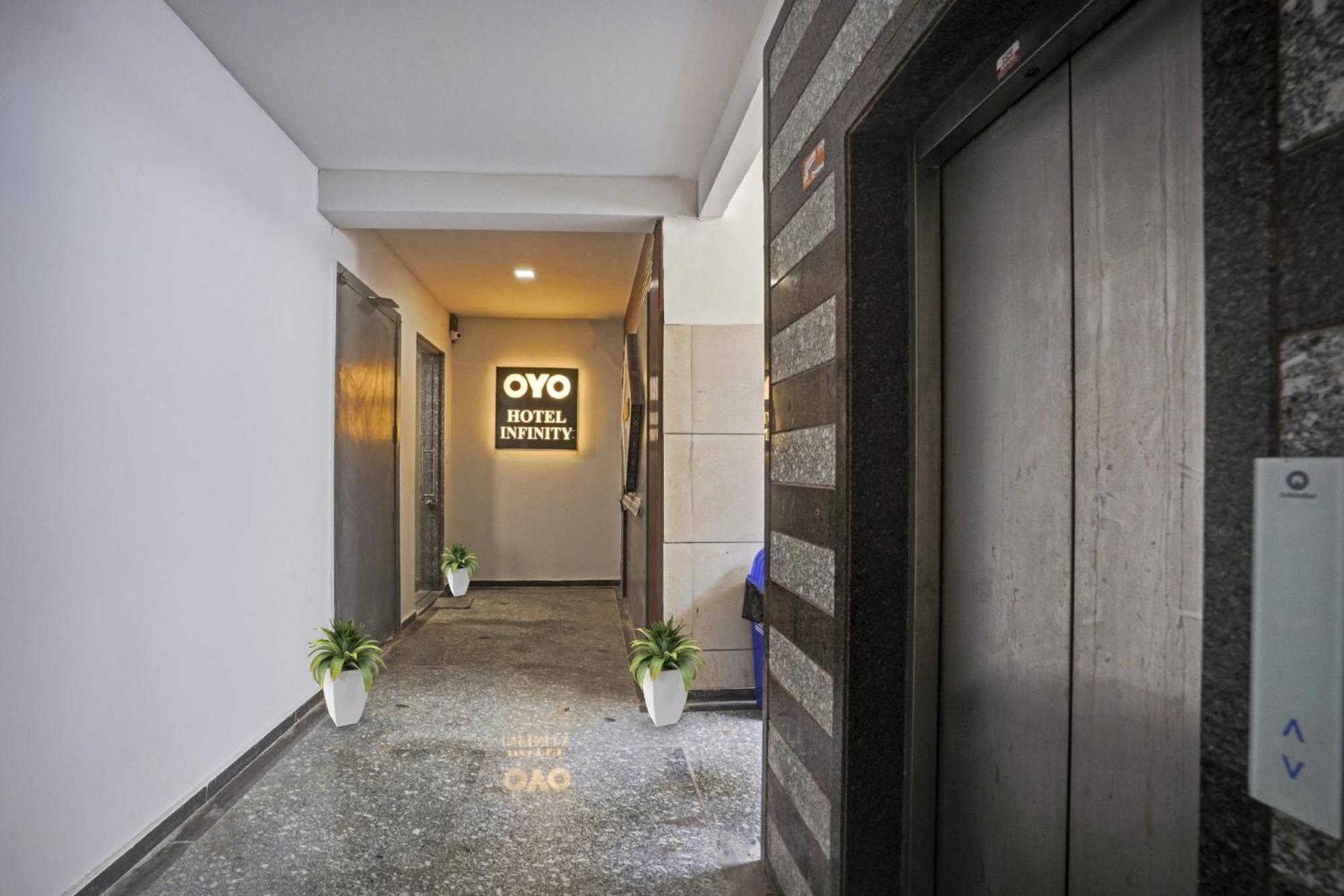 Hotel O Infinity سورات المظهر الخارجي الصورة